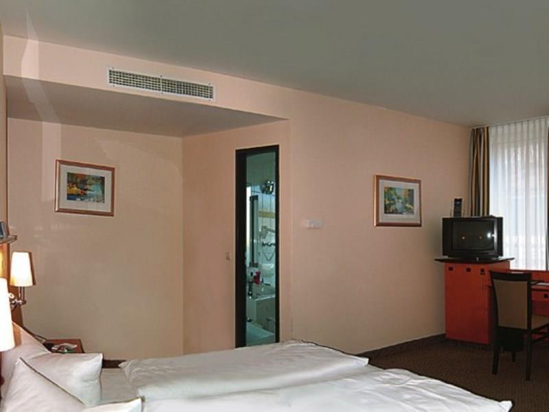 Hotel Alt Tempelhof Berlin Eksteriør billede